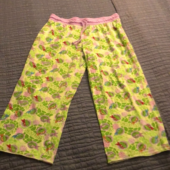 Teenage Muyant Ninja Turtle PJ pants. Cropped loungewear. Drawstring. Size xl - Picture 1 of 6